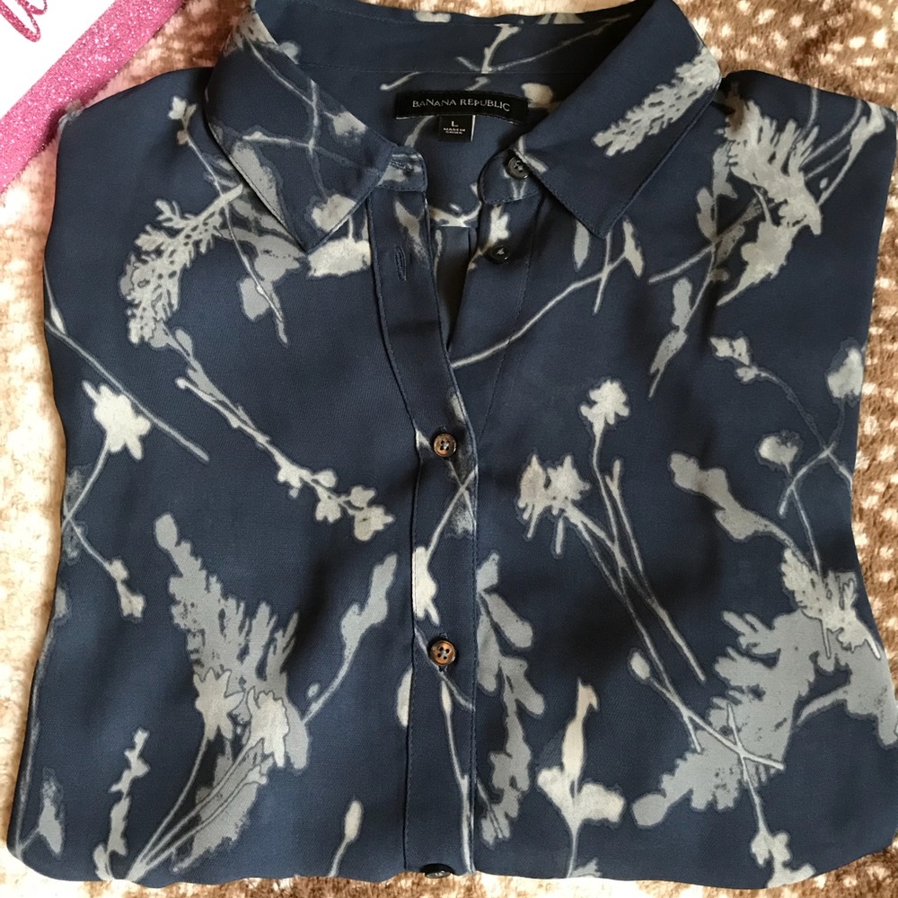 Sheer Button-Up Blouse - Picture 2 of 6